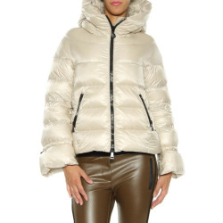 Moncler – Down Jacket “Chantilly”